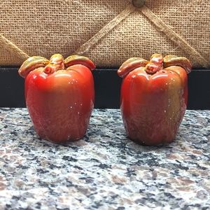 Salt and Pepper Shakers. Fall. Red Apple. Shakers.  NWT.  Approx. 2.5" Tall